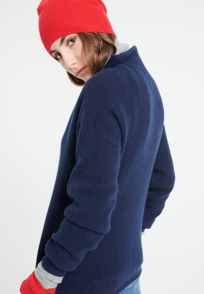 Bonnet en cachemire rouge - Studio cashmere8