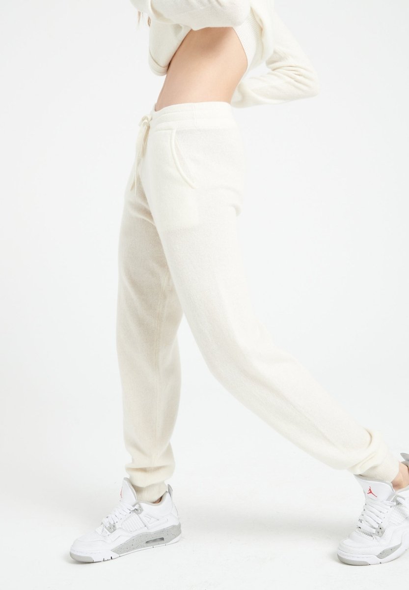 LILLY 11 Pantalon de survêtement en cachemire blanc écru - Studio cashmere8