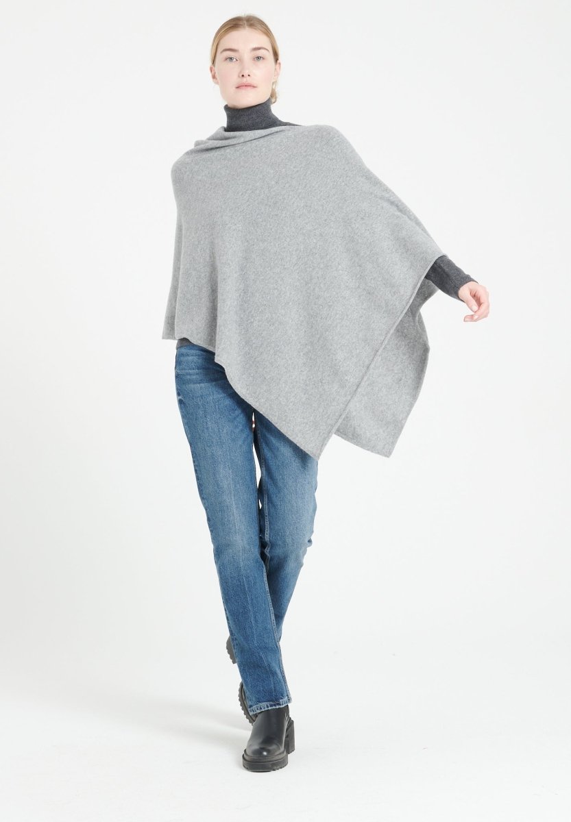 LILLY 9 Poncho col V en cachemire gris clair - Studio cashmere8