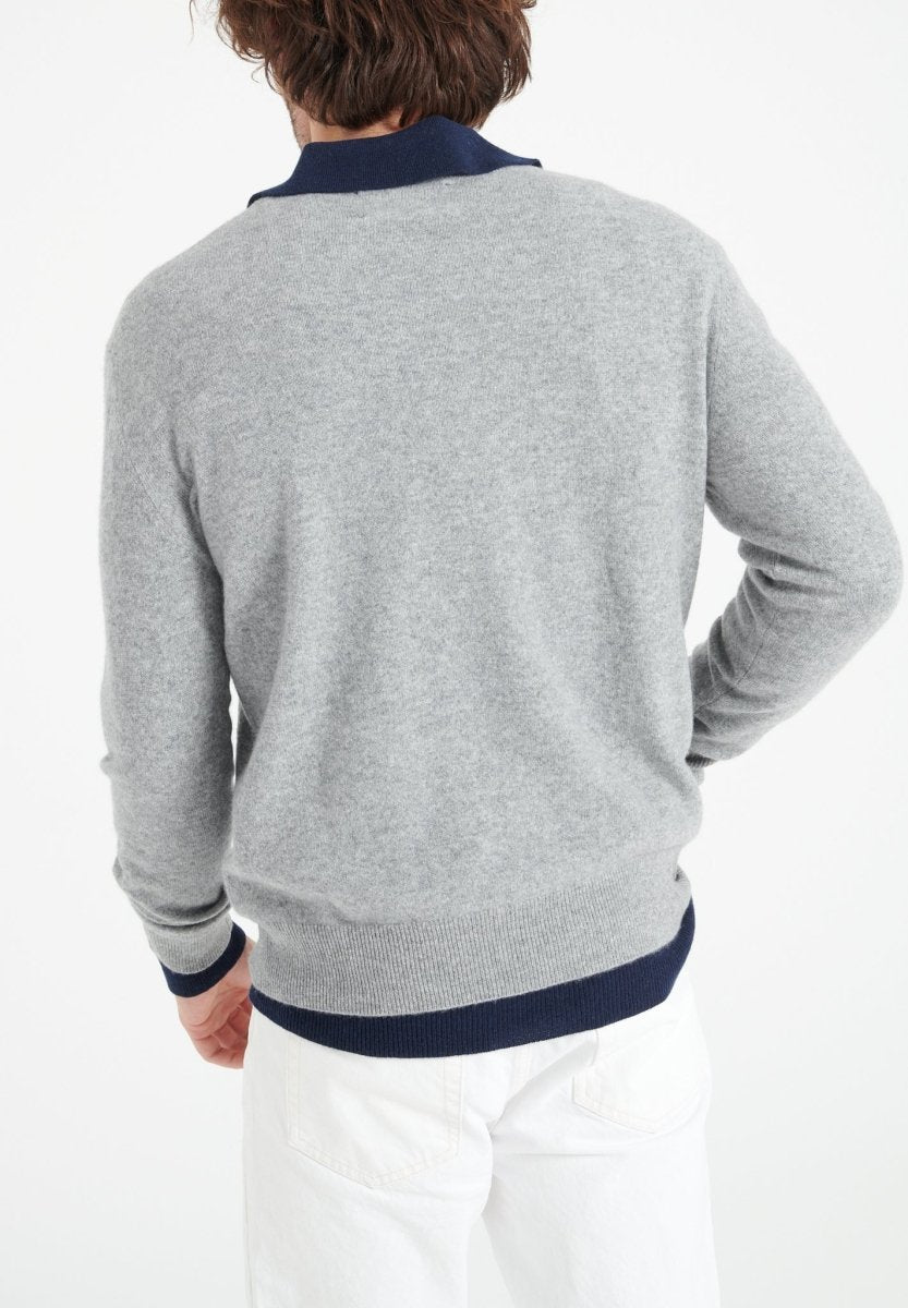 LUKE 1 Pull col V en cachemire gris clair - Studio cashmere8