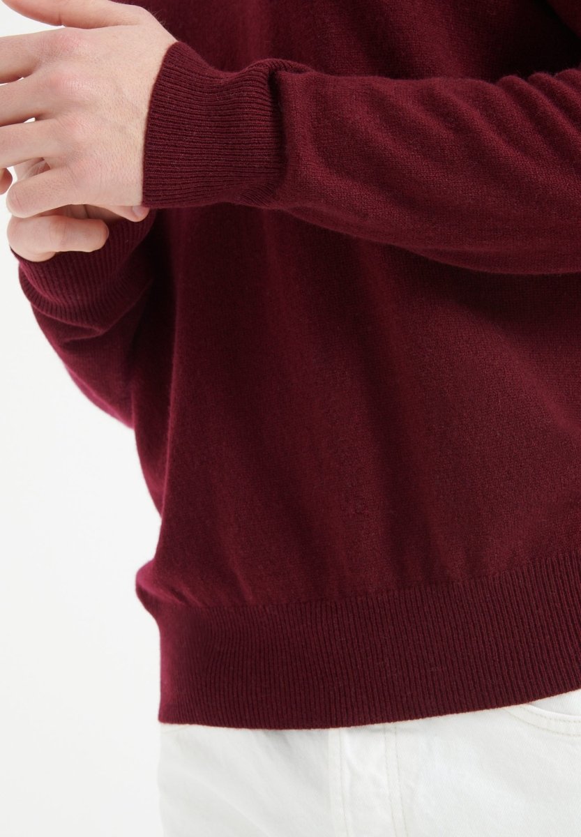 LUKE 1 Pull col V en cachemire rouge bordeaux - Studio cashmere8