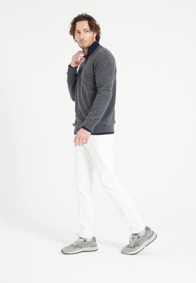 LUKE 11 Pull col V en cachemire gris anthracite - Studio cashmere8