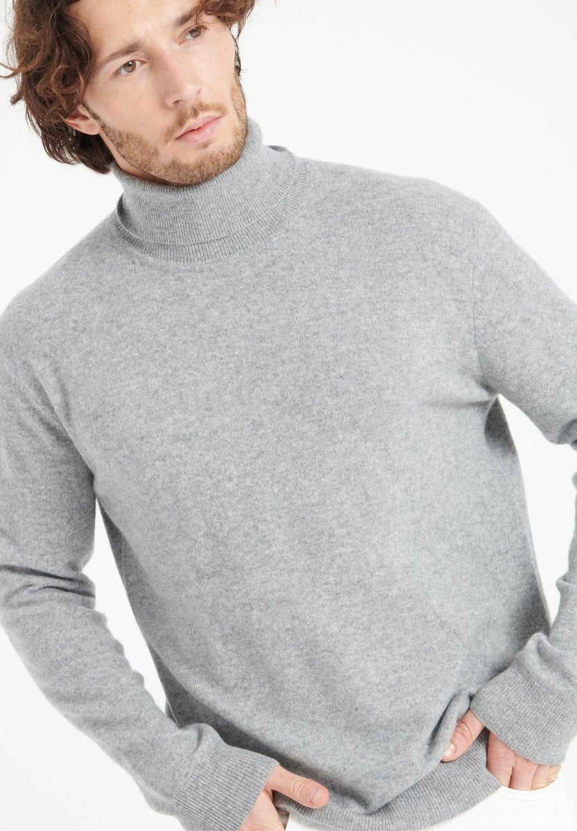 LUKE 3 Pull col roulé en cachemire gris clair - Studio cashmere8