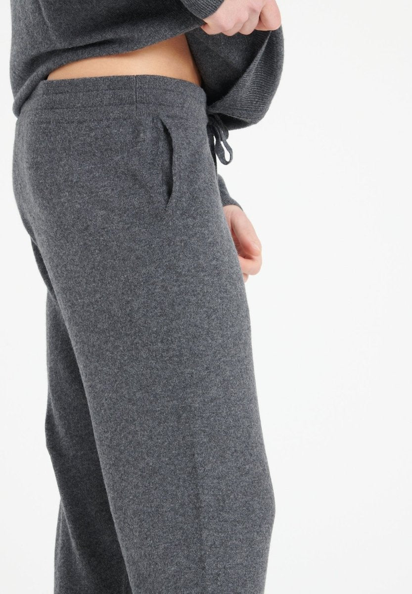 LUKE 7 Pantalon de survêtement en cachemire gris anthracite - Studio cashmere8