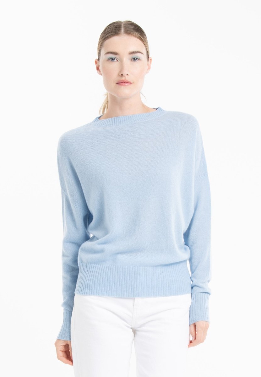 Pull col rond en cachemire baby blue femme - RIA 2 - Studio cashmere8