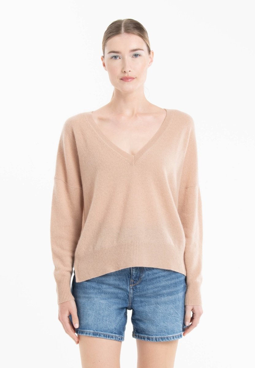 Pull col V en cachemire camel clair/ violet femme - NAMI 23 - Studio cashmere8