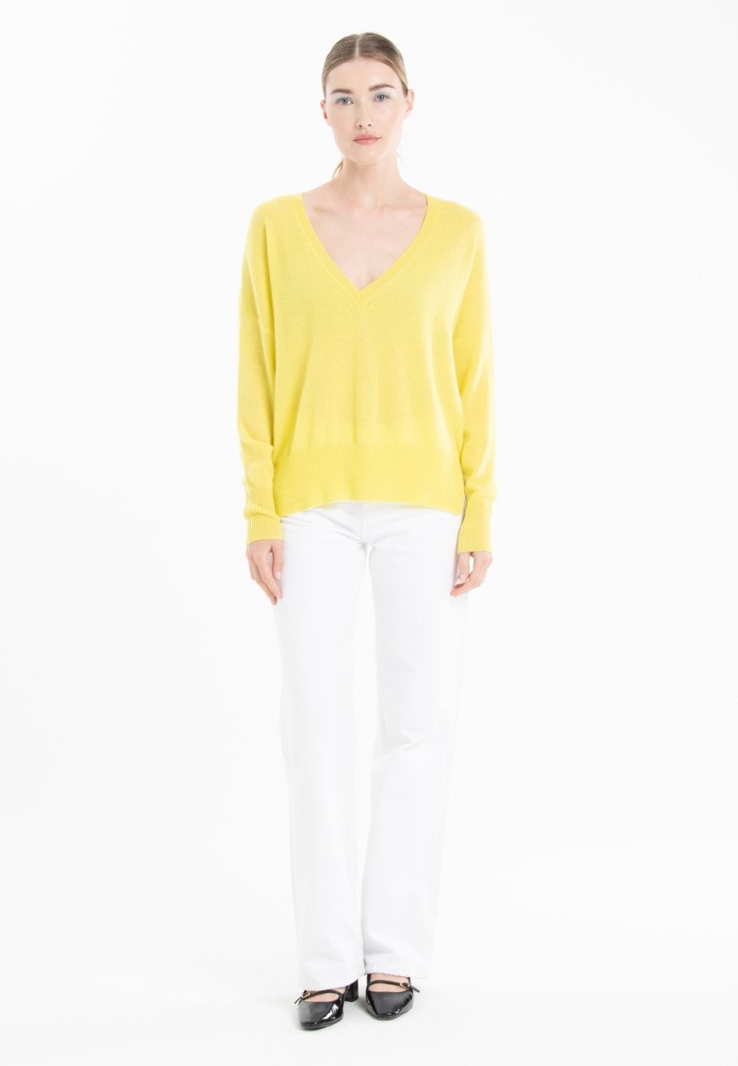 Pull col V en cachemire jaune fluo femme - RIA 3 - Studio cashmere8