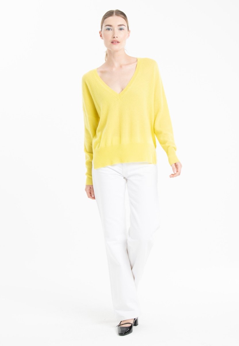 Pull col V en cachemire jaune fluo femme - RIA 3 - Studio cashmere8