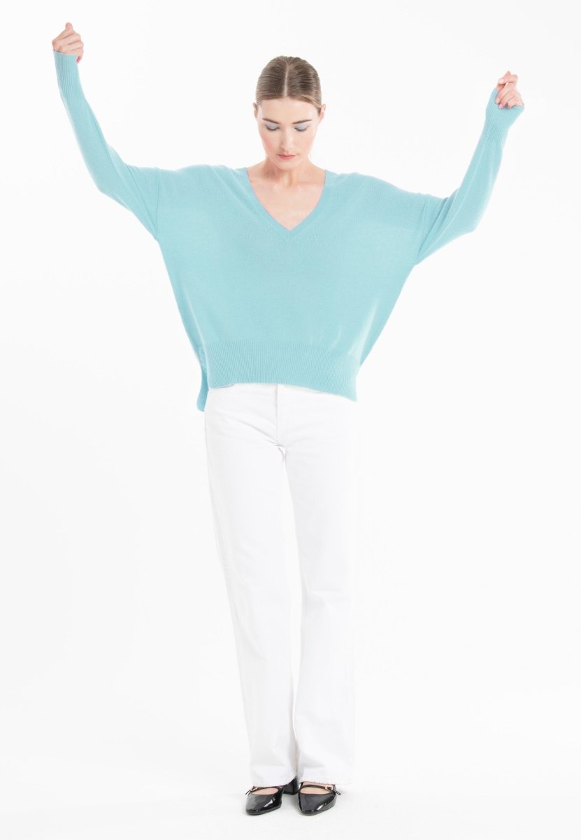 Pull col V en cachemire turquoise femme - RIA 3 - Studio cashmere8