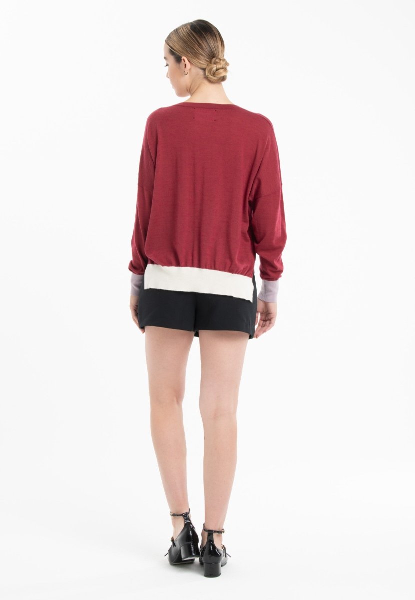 Pull col V oversize ultrafin cachemire et laine rouge/ violet/ blanc femme - KELLY 10 - Studio cashmere8