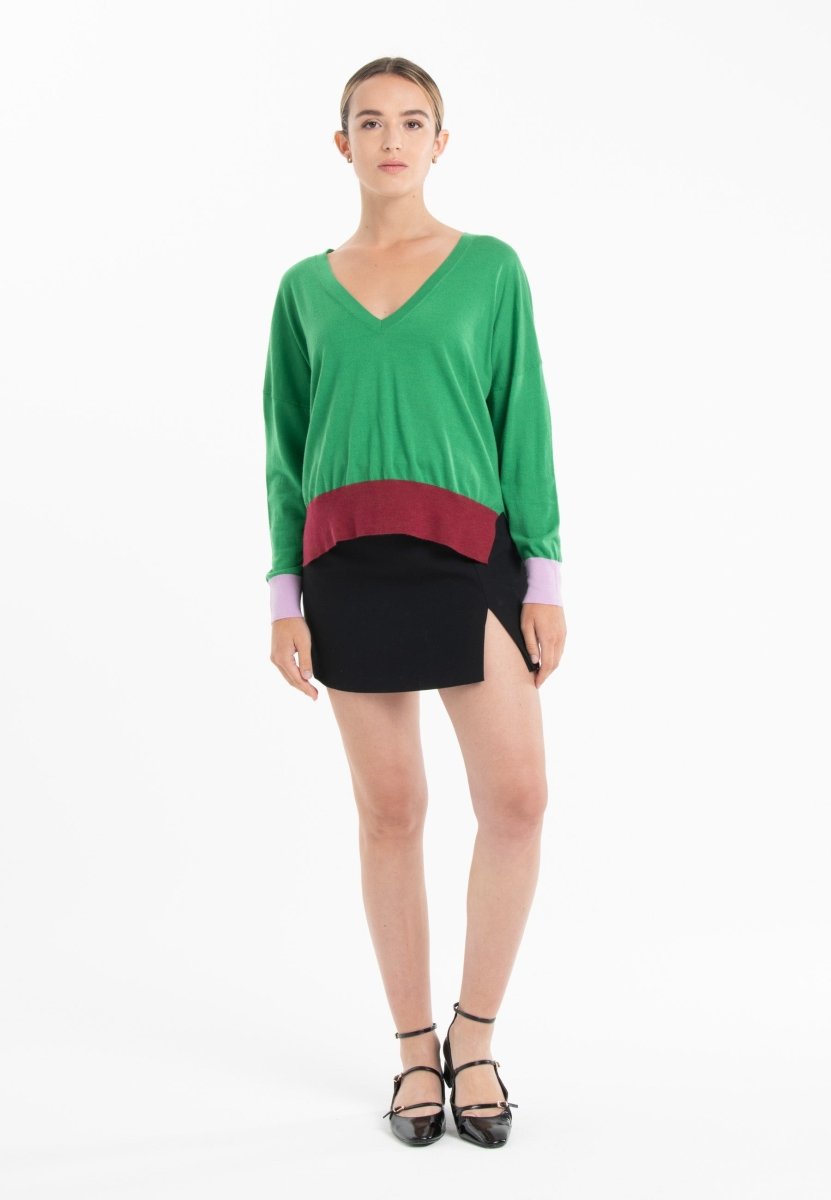 Pull col V oversize ultrafin cachemire et laine vert/ lavande/ rouge femme - KELLY 10 - Studio cashmere8