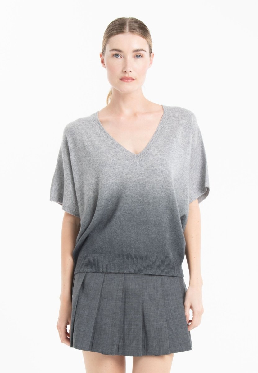 RIA 7 Pull col V manches chauve souris tie & dye en cachemire gris clair/gris anthracite - Studio cashmere8