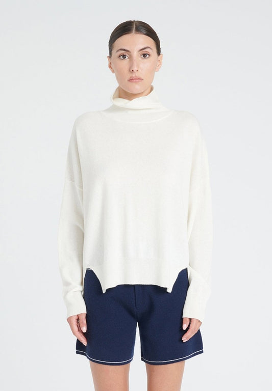 ZAYA 13 Pull col montant oversize en cachemire blanc écru - Studio cashmere8